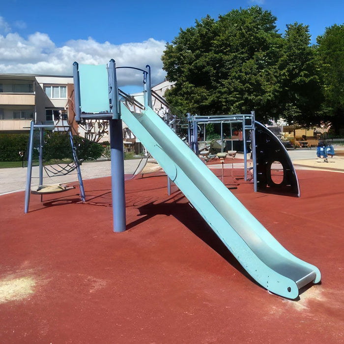 Gewerbefabrik Klettergeruest Oleg Outdoor Spielgeraet Kletterturm 3 Jahre Stahl Ansicht