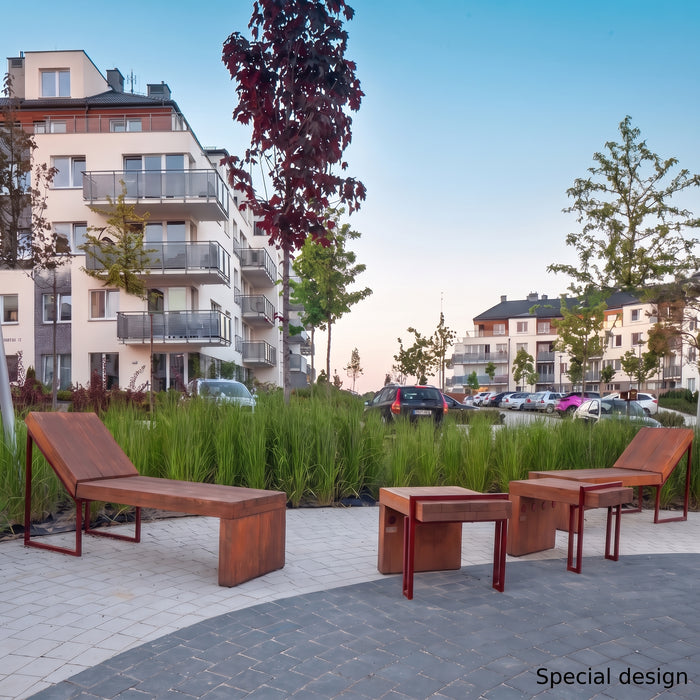 Gewerbefabrik Liegebank Herrenberg Outdoor Liege Liegebank Holz Rot RAL 3001 Stadt