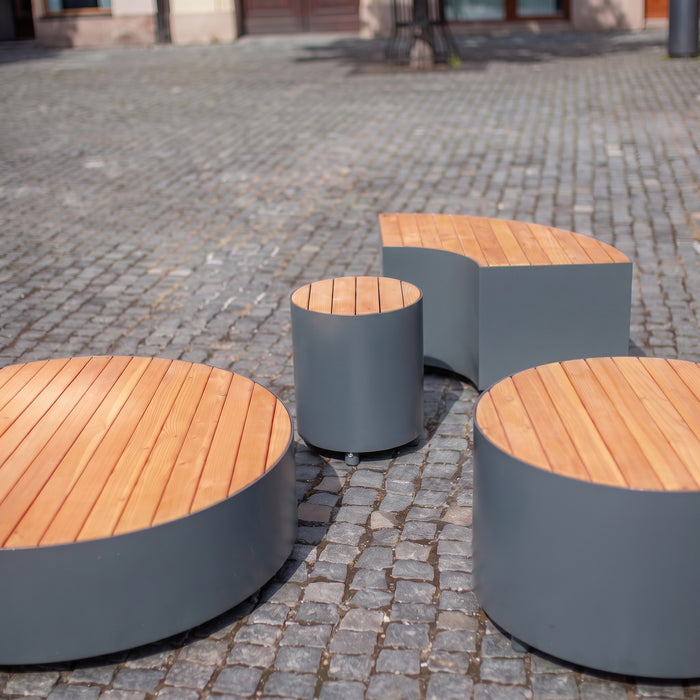 Gewerbefabrik Sitzbank Langquaid Outdoor Bank Parkbank Holz Grau RAL 7011 Stadt
