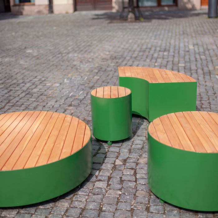 Gewerbefabrik Sitzbank Langquaid Outdoor Bank Parkbank Holz Grün RAL 6018 Stadt
