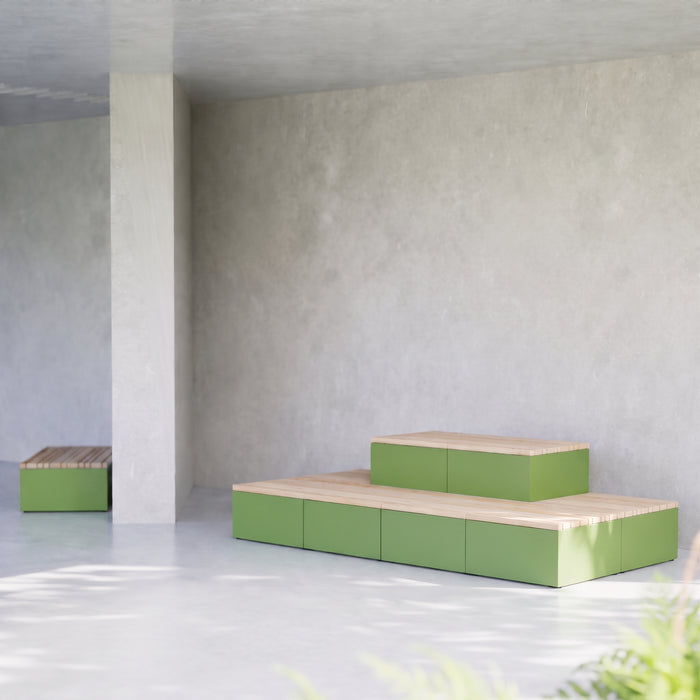 Gewerbefabrik Sitzbank Markdorf Outdoor Bank Parkbank Holz Grün RAL 6018 Stadt