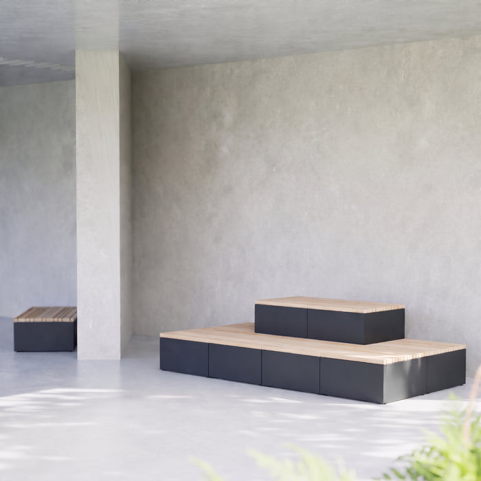 Gewerbefabrik Sitzbank Markdorf Outdoor Bank Parkbank Holz Schwarz RAL 9017 Stadt