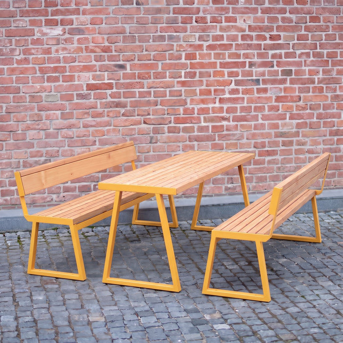 Gewerbefabrik Sitzgruppe Weilerbach Garten Sitz Gruppe Holz Sitzgarnitur Gelb RAL 1028 Szene