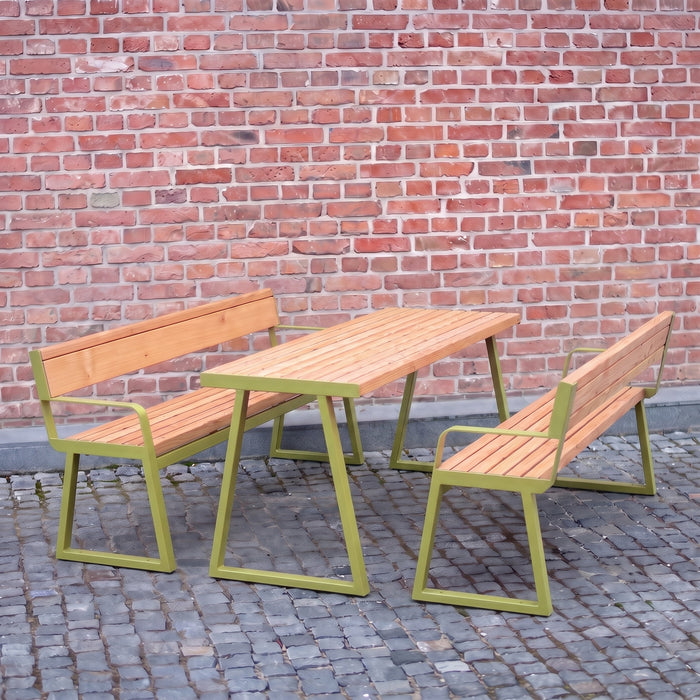 Gewerbefabrik Sitzgruppe Weilerbach Garten Sitz Gruppe Holz Sitzgarnitur Grün RAL 6018 Armlehne Szene