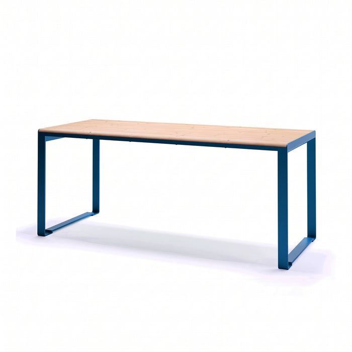 Gewerbefabrik Tisch Arnshausen Holz Outdoor Stadtmobiliar Blau RAL 5005