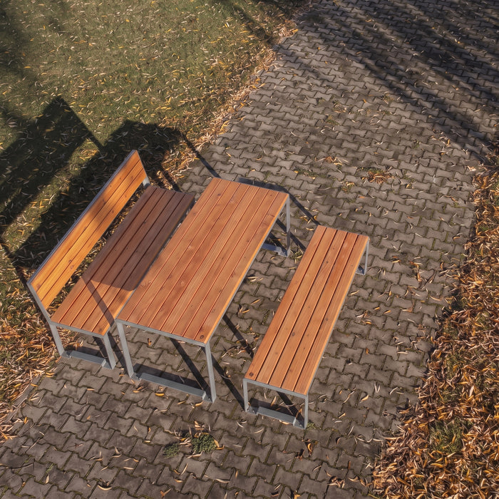 Gewerbefabrik Tisch Arnshausen Holz Outdoor Stadtmobiliar Grau RAL 7011 Szene
