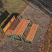 Gewerbefabrik Tisch Arnshausen Holz Outdoor Stadtmobiliar Grün RAL 6018 Szene