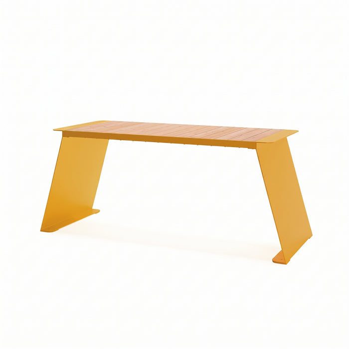 Gewerbefabrik Tisch Erlenmoos Holz Outdoor Stadtmobiliar Gelb RAL 1028