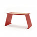 Gewerbefabrik Tisch Erlstedt Holz Outdoor Stadtmobiliar Rot RAL 3001
