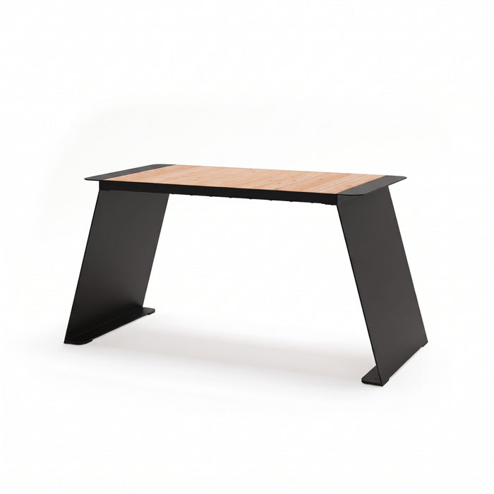 Gewerbefabrik Tisch Erlstedt Holz Outdoor Stadtmobiliar Schwarz RAL 9017