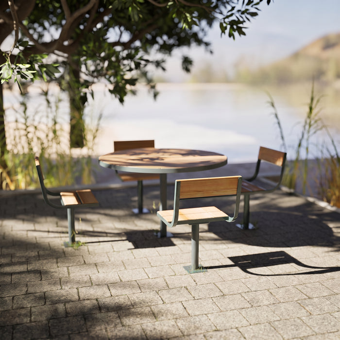 Gewerbefabrik Tisch Neubois Outdoor Stadtmobiliar Grau RAL 7011 Szene