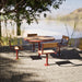 Gewerbefabrik Tisch Neubois Outdoor Stadtmobiliar Rot RAL 3001 Szene