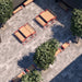 Gewerbefabrik Tisch Rottleben Holz Outdoor Stadtmobiliar Rot RAL 3001 Szene
